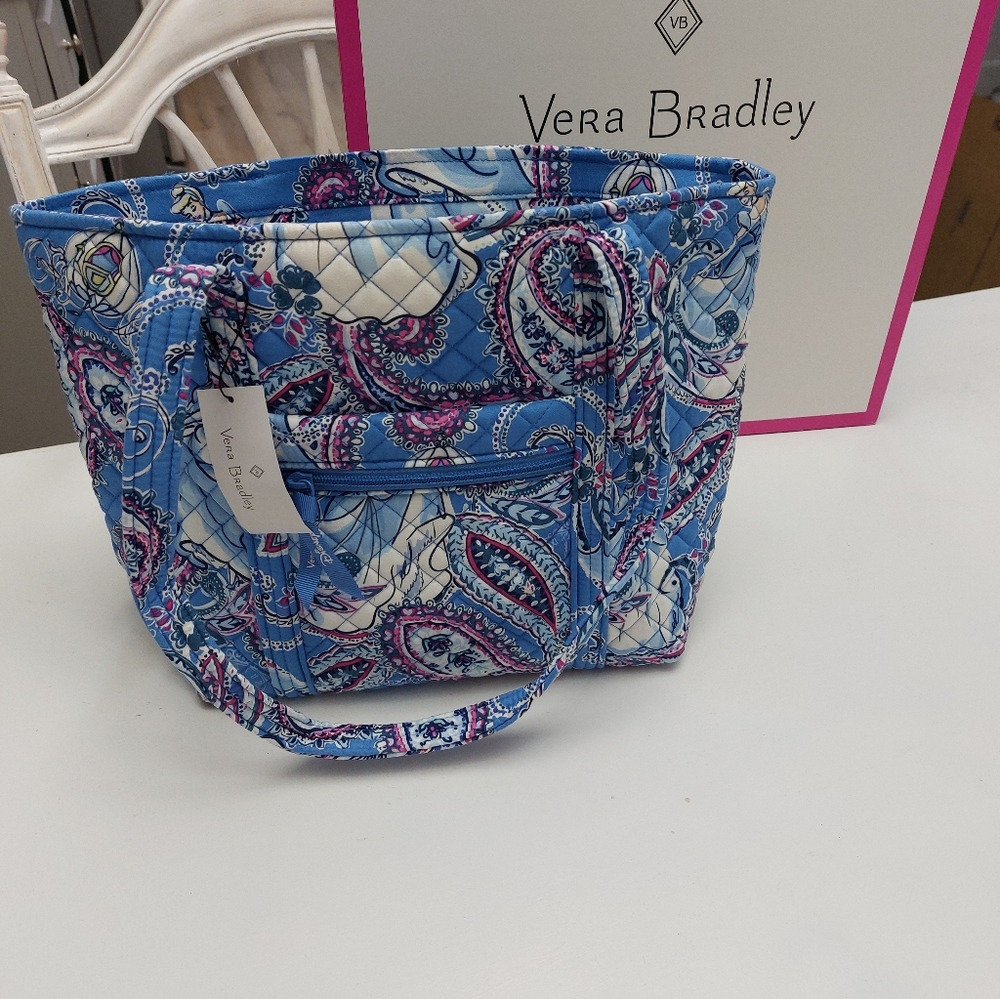 Vera Bradley Small Vera Tote Disney Cinderella Paisley NWT